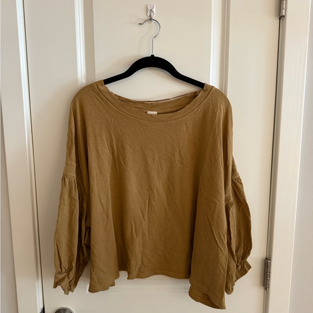 Free People Balloon Sleeve Women’s Top in Mustard